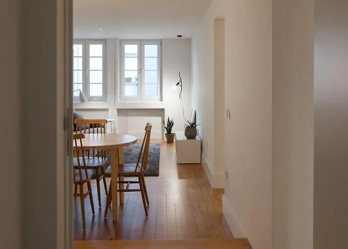 Santa Catarina 555 T4 * Порту