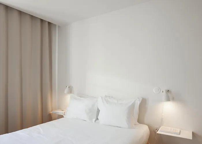 Apartment Santa Catarina 555 T4 Porto